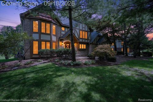 293 Kirksway Ln, Lake Orion, MI, 48362-2278 | Card Image