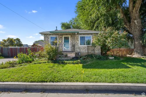 2259 W 1800 N, Clinton, UT, 84015-7925 | Card Image