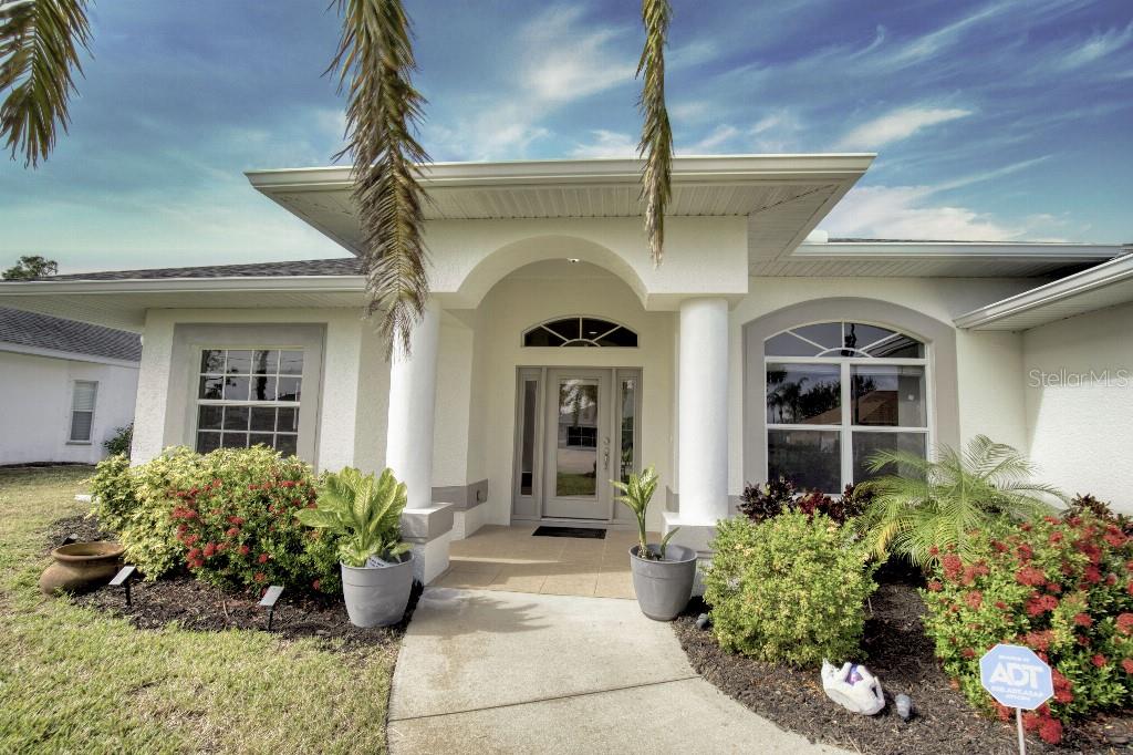 Fairway Rd, Rotonda West, FL 33947