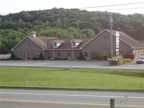 105 Pfeffer Rd, Export, PA, 15632-2046 | Card Image