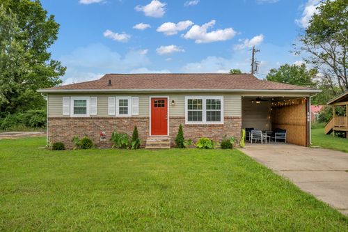 206 Murphree Ave, Waverly, TN, 37185-1830 | Card Image