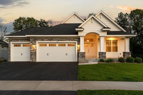 2177 Paisley Path, Chanhassen, MN, 55317-3012 | Card Image