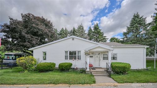 1302 N Yellow Springs Street, Springfield, OH, 45504 | Card Image