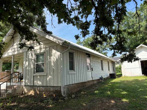 521 S Topeka, El Dorado, KS, 67042 | Card Image
