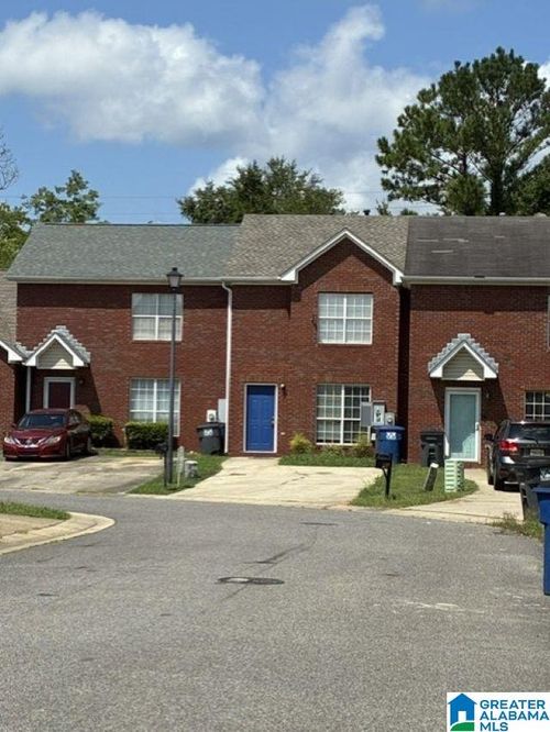 329 Rocky Ridge Cir, Helena, AL, 35080-3760 | Card Image