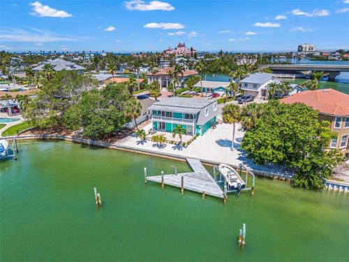 3021 Alton Dr, ST PETE BEACH, FL, 33706-2705 | Card Image