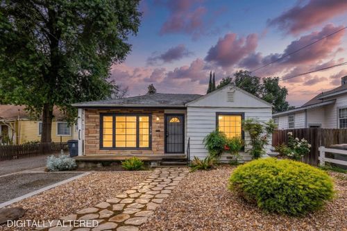 154 Clover St, Woodland, CA, 95695-3110 | Card Image