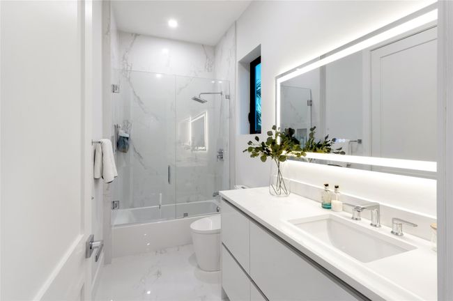 4921 Ne 29 Th Ave, House other with 5 bedrooms, 7 bathrooms and null parking in Lighthouse Point FL | Image 30