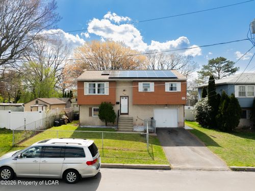 1030 N Lincoln Street, Hazleton, PA, 18201 | Card Image