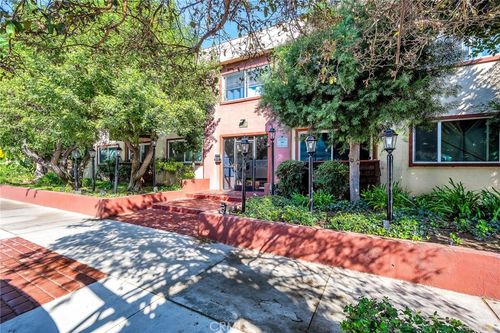 apt-49-5414 Newcastle Ave, Encino, CA, 91316-4700 | Card Image