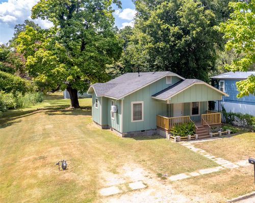 325 N Cherry St, Ada, OK, 74820-5032 | Card Image