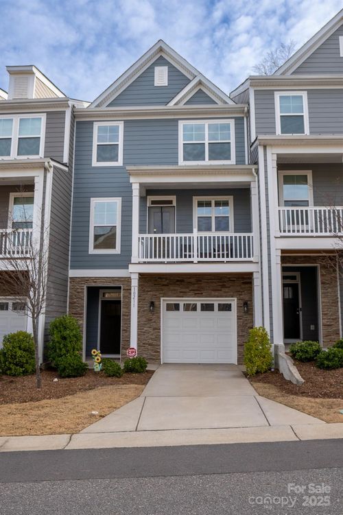 10211 Glenmere Creek Cir, Charlotte, NC, 28262-1949 | Card Image
