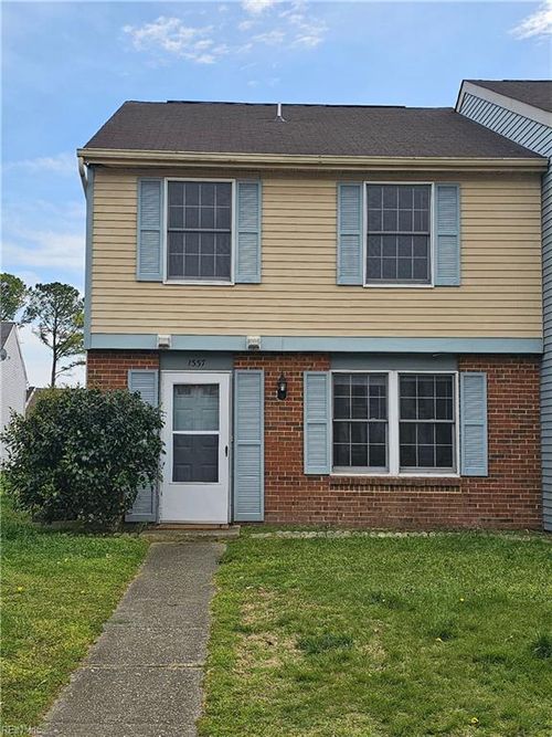 1337 Vanasse Ct, Hampton, VA, 23666-2566 | Card Image