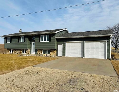 661 Sunset Dr, Miles, IA, 52064-4405 | Card Image