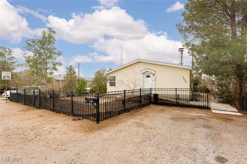 5606 E Carey Ave, Las Vegas, NV, 89156-5709 | Card Image