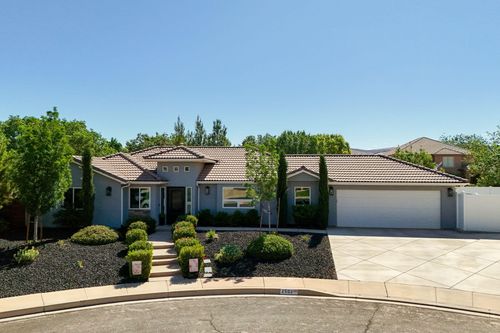 2563 S 300 W, Washington, UT, 84780-8234 | Card Image