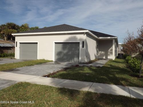 2285 Highland Ave, Melbourne, FL, 32935-6621 | Card Image