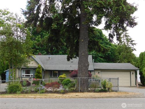 25003 16th Ave S, Des Moines, WA, 98198-8511 | Card Image