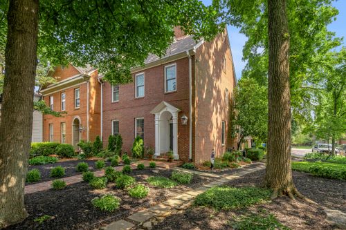 272 Chippen Dale Cir, Lexington, KY, 40517 | Card Image