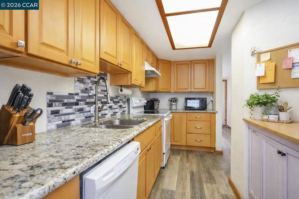 Residential in El Sobrante 5