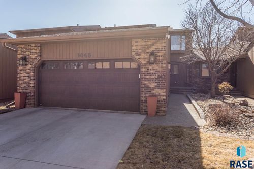 1445 S Westward Ho Pl Place, Sioux Falls, SD, 57104 | Card Image