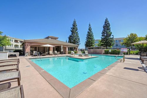 627-600 Moon Cir, Folsom, CA, 95630-4127 | Card Image