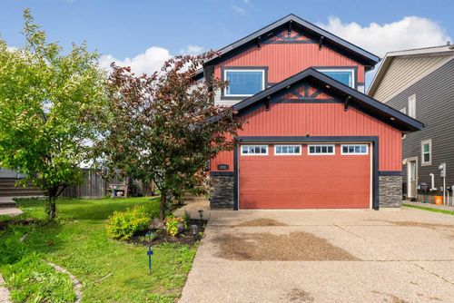 652 Heritage Dr, Fort Mcmurray, AB, T9K2X2 | Card Image