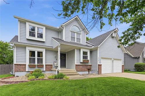 6118 W 157th Ter, Overland Park, KS, 66223-3428 | Card Image