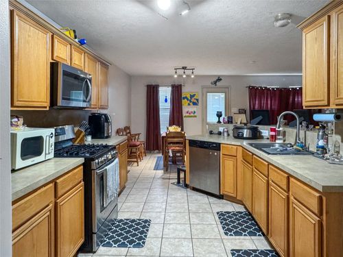 13616 Barton Meadow Ct, Rosharon, TX, 77583-2158 | Card Image