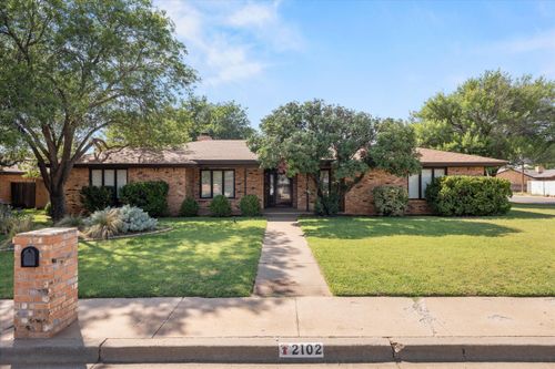 2102 Longhorn Dr, Levelland, TX, 79336-7009 | Card Image