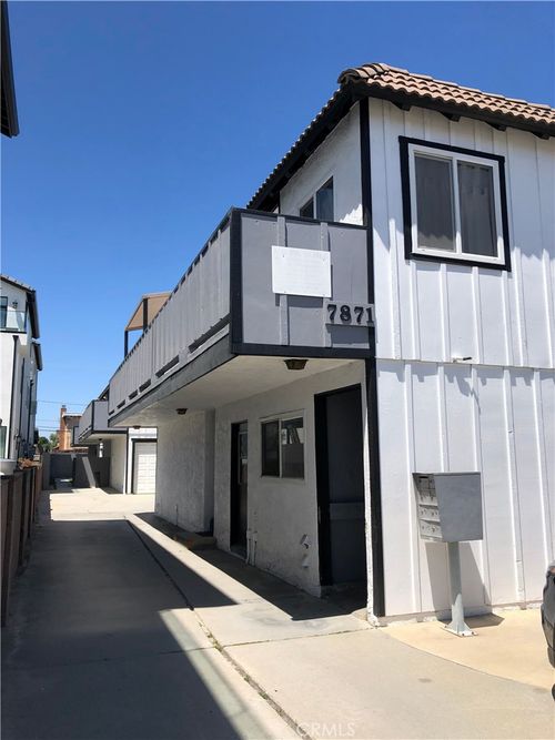 apt-3-7871 Holt Dr, Huntington Beach, CA, 92647-3767 | Card Image
