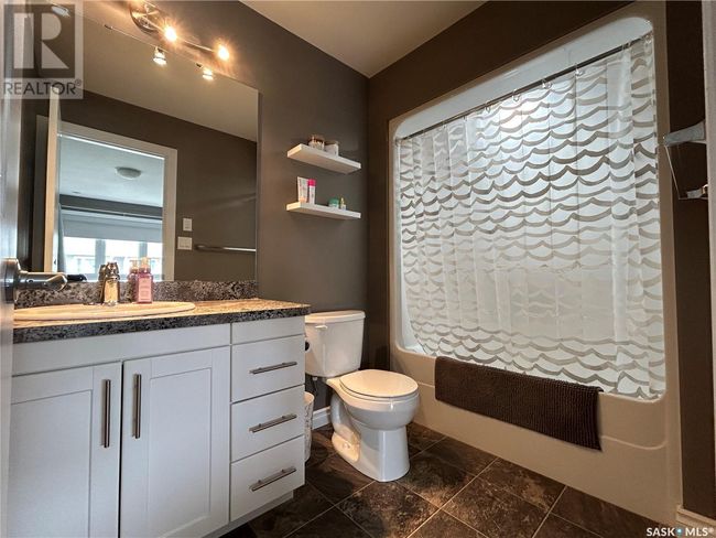6 - 697 Sun Valley Dr, Townhouse with 4 bedrooms, 4 bathrooms and null parking in Estevan SK | Image 22