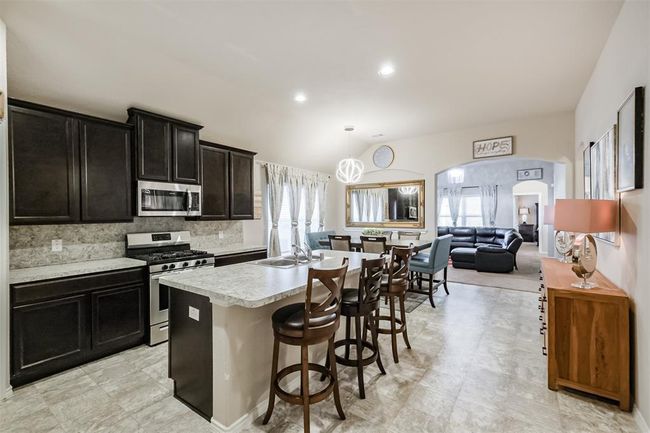 Kitchen | Image 4