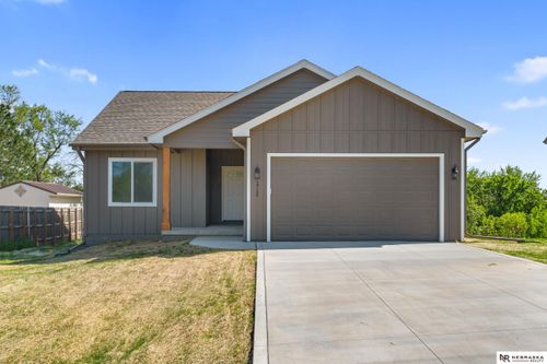 1713 M St, Tekamah, NE, 68061-1203 | Card Image