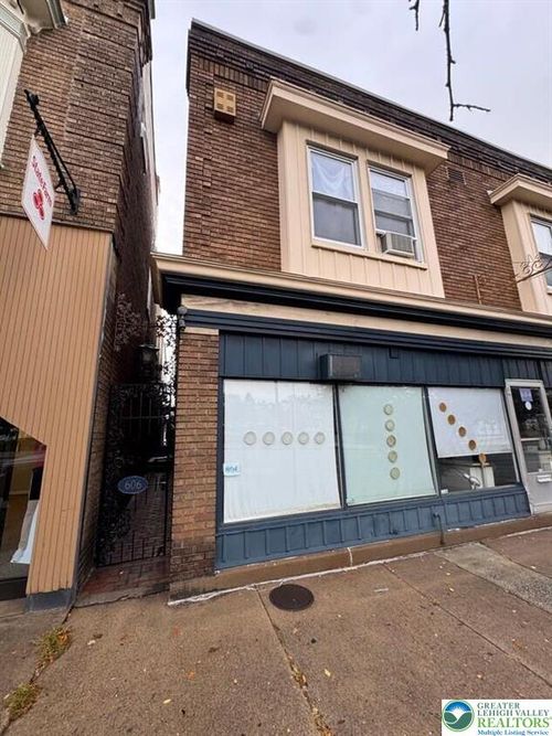 rear-606 W Broad St, Bethlehem, PA, 18018-5273 | Card Image