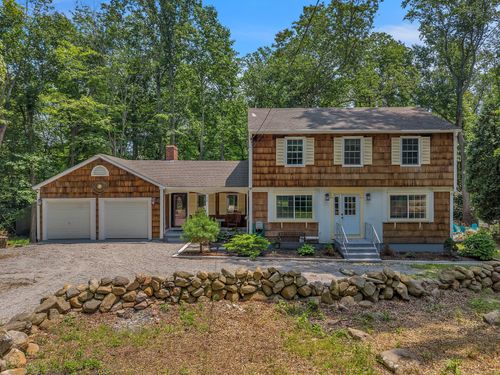 428 Pumpkin Hill Rd, Ledyard, CT, 06339-1937 | Card Image