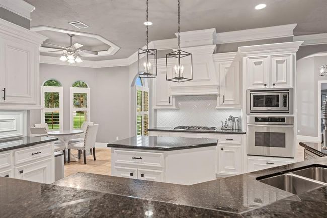 28611 Benders Crossing Dr, House other with 3 bedrooms, 4 bathrooms and 3 parking in Spring TX | Image 19