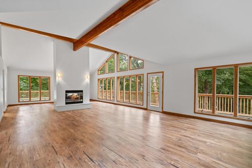 824 Tarrant Drive, Fontana, WI, 53125 | Card Image