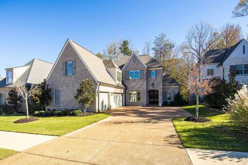 125 Magnolia Park Dr, Rossville, TN, 38066-1010 | Card Image