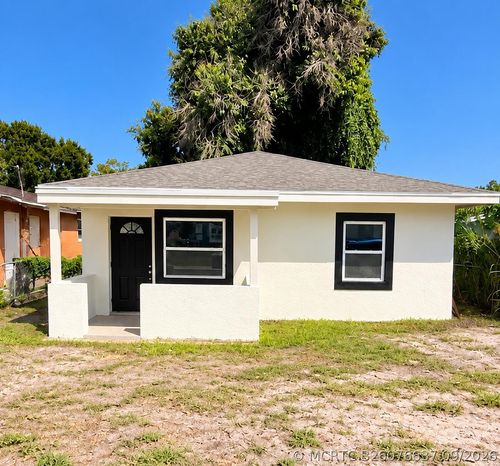 1418 N 16th St, Fort Pierce, FL, 34950-2128 | Card Image