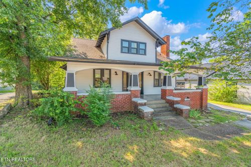 717 N Charles Seivers Blvd, Clinton, TN, 37716 | Card Image