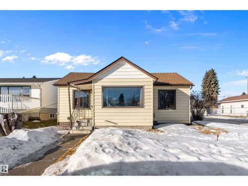 4124 53 St, Wetaskiwin, AB, T9A1P8 | Card Image
