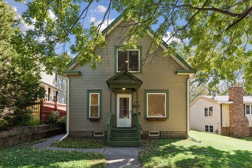 2219 Lincoln St Ne, Minneapolis, MN, 55418-3823 | Card Image