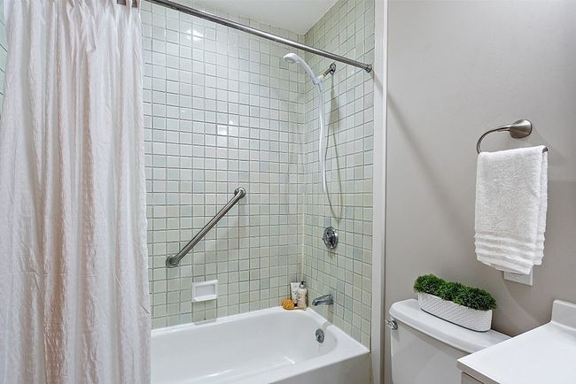APT-206 - 88 Park Ave, Condo with 1 bedrooms, 1 bathrooms and 1 parking in Arlington MA | Image 18