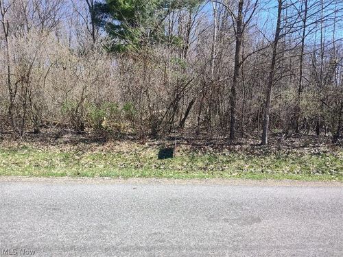 1302-03 Morning Star Dr, Roaming Shores, OH, 44084-9621 | Card Image