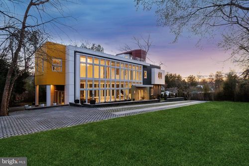 6304 Old Dominion Dr, MCLEAN, VA, 22101-4117 | Card Image