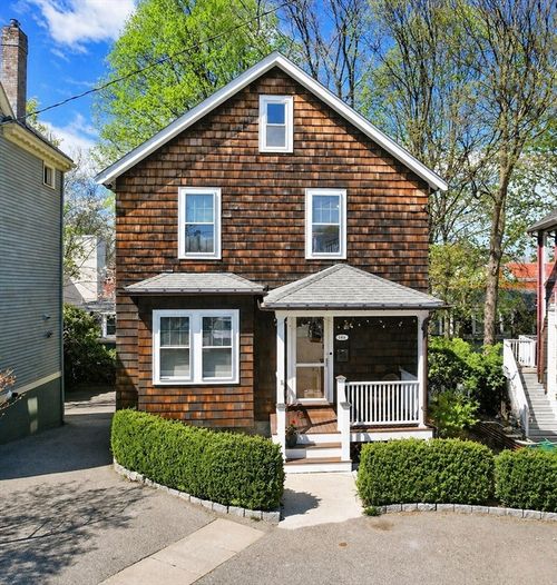14A Linden Place, Brookline, MA, 02445 | Card Image