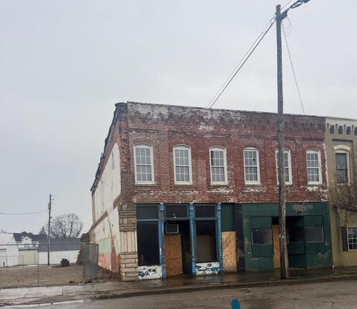 122 124 2nd St, Wellston, OH, 45692-9039 | Card Image