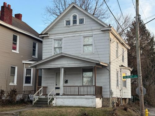 3238 Gilbert Ave, Cincinnati, OH, 45202 | Card Image