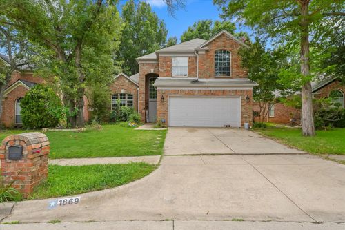 1869 Meyerwood Ln N, Flower Mound, TX, 75028-7310 | Card Image